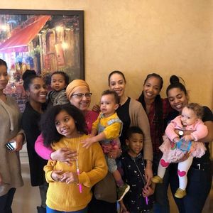 Meet your Posher, Pauline